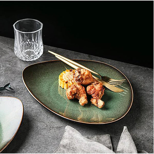 Aurora Triangular Glazed Ceramic Dinner Plate