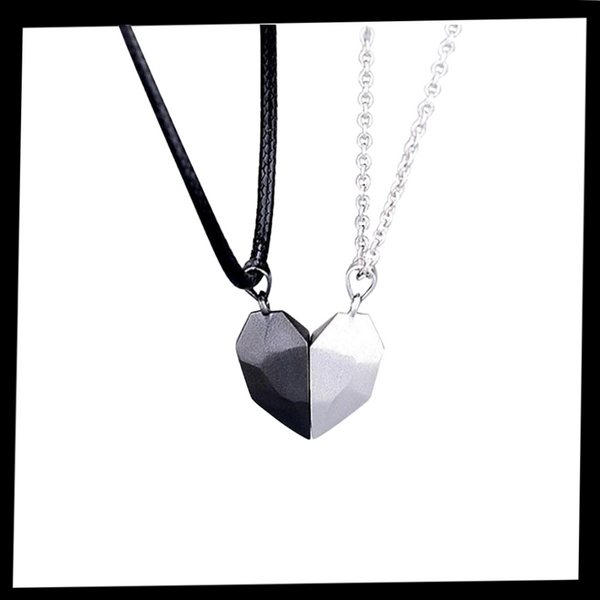Magnetic Heart Necklace Set Matching Duo For Everyday Style