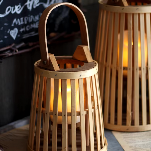 Natural Bamboo Flameless Candle Holder With Realistic Flickering Light