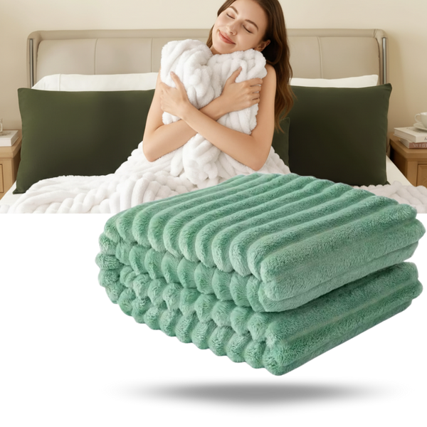 Luxurious Flannel Blanket With Lightweight Warmth And Breathable Comfort