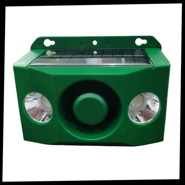 Solar Motion Activated Animal Deterrent With Wide Coverage