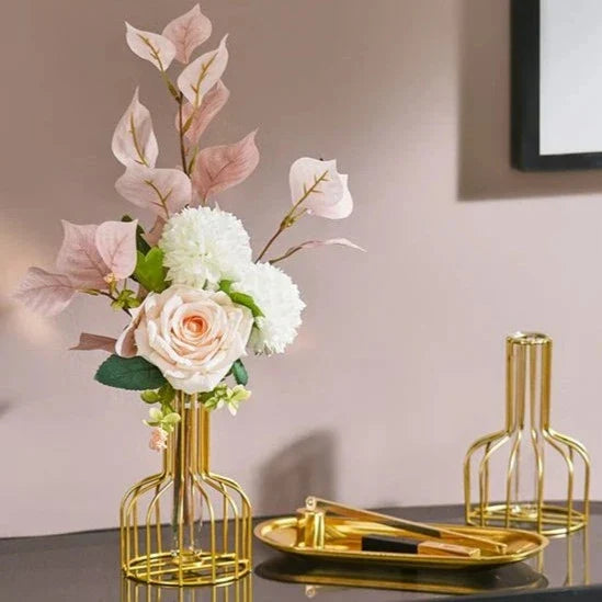 Gold Wire Cage Vase Home Decor Centerpiece Elegant Luxury Metal Flower Holder