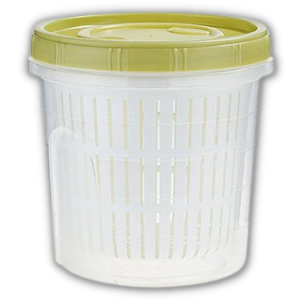 Stackable Draining Food Storage Container Keeps Produce Fresh