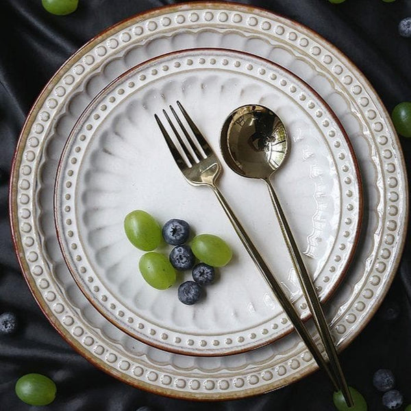 Claudia Dinnerware & Serveware