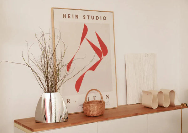 Lustre Arc Metal Flower Vase