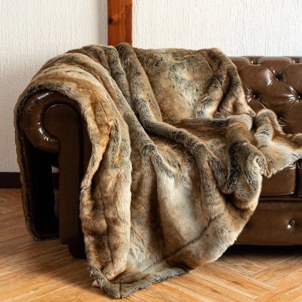 Premium Fox Faux Fur Throw Blanket Ultra Soft Cozy Living Room Decor