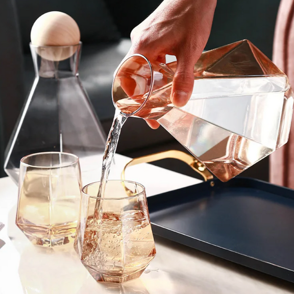 Modern Diamond Inspired Glass Tumbler 5 Piece Drinkware Set
