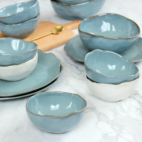 White & Blue Shell Porcelain Plates & Bowls