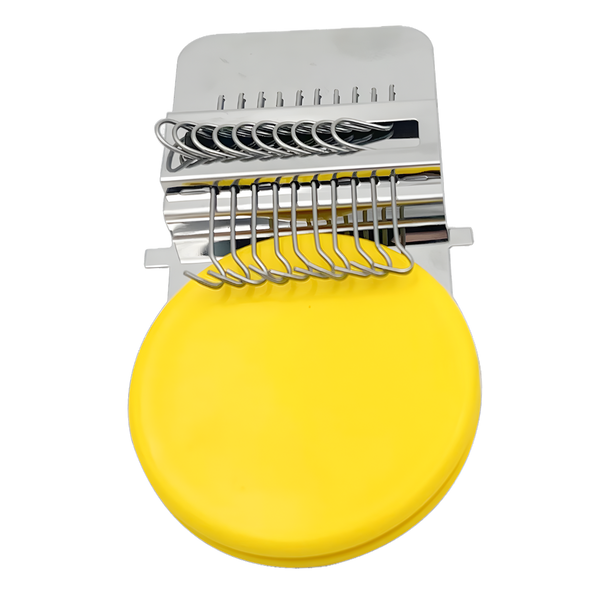 Compact Fabric Repair Loom for Quick Fixes and Creative Mending