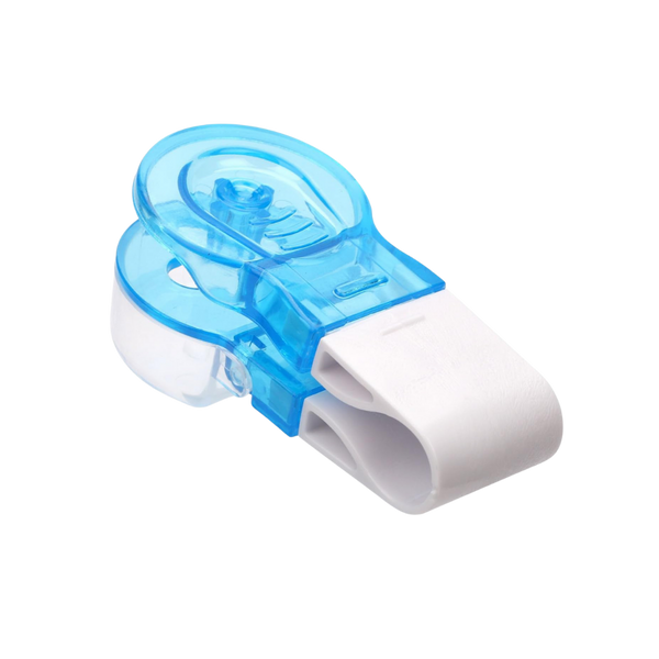 Portable No Contact Blister Pack Opener for Easy Medication